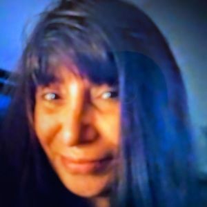 Meet your Posher, Debra